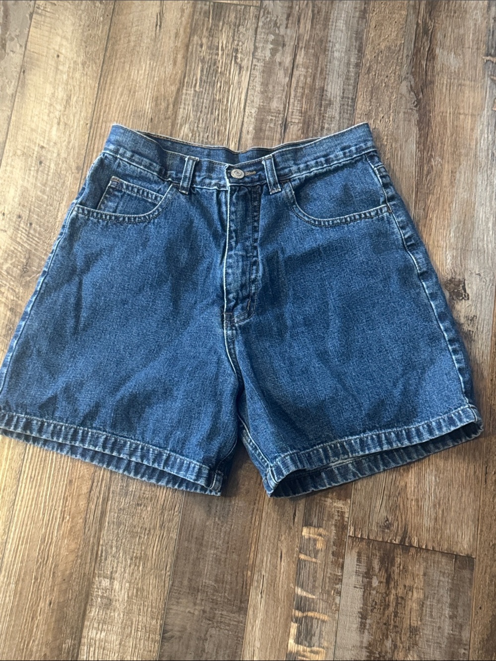 Classic High-Waist Denim Shorts - Blue Club USA waist 27